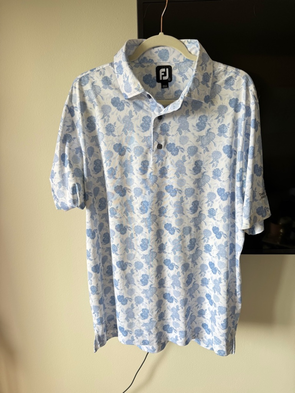 FootJoy Men's Blue and White Floral Golf Polo
